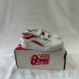 Bowie Vans size 9.0 Toddler old school v